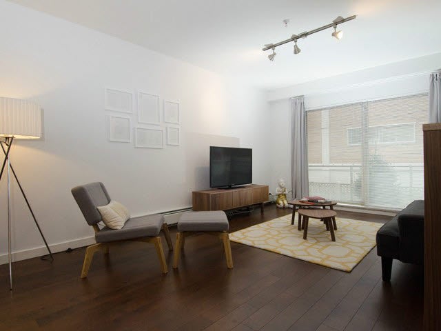 102 1033 St. Georges Avenue - Central Lonsdale Apartment/Condo for sale, 2 Bedrooms (V1048148)