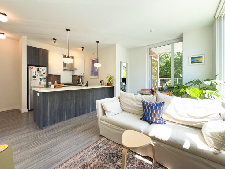 208 - 311 E 6th Avenue - Mount Pleasant VE Apartment/Condo for Sale, 2 Bedrooms (R3014705)