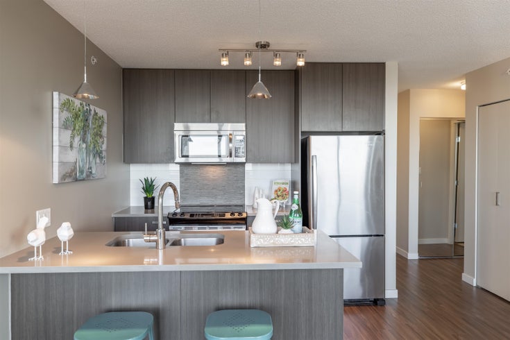 2215 - 13325 102a Avenue - Whalley Apartment/Condo for Sale, 1 Bedroom (R2954227)
