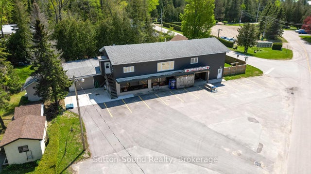 68 Sauble Falls Road - South Bruce Peninsula Detached for Sale, 3 Bedrooms (X12051531)