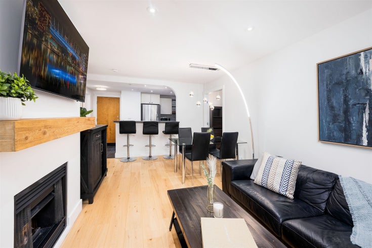 204 1111 LYNN VALLEY ROAD - Lynn Valley Apartment/Condo for Sale, 1 Bedroom (R2969750)