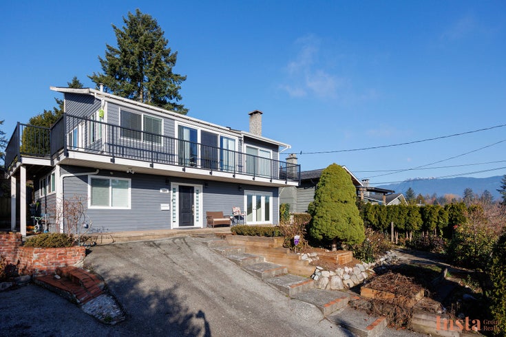 Whitchurch Street, North Vancouver, BC V7L 2A4 - Calverhall House/Single Family for sale, 2 Bedrooms 