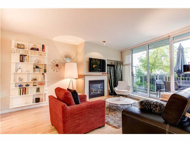 108 8 Smithe Mews - Yaletown Townhouse(V984592)