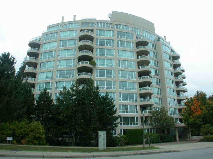 501 995 Roche Point Drive - Roche Point Apartment/Condo(V566152)