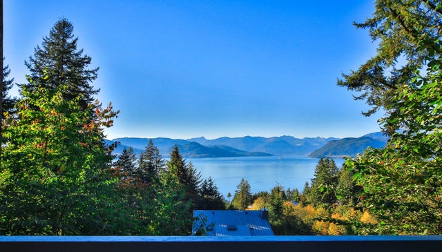 170 Highview Place - Lions Bay Single Family Residence for Sale, 4 Bedrooms (R2990736)