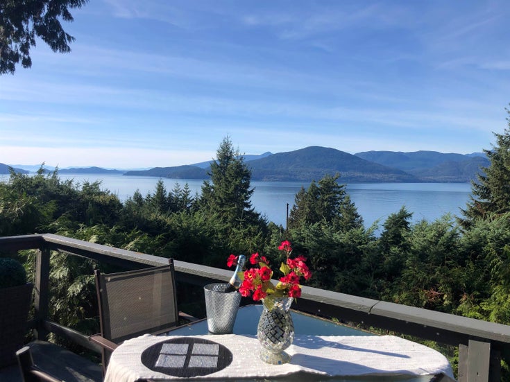 20 Oceanview Road - Lions Bay Single Family Residence for Sale, 5 Bedrooms (R3018171)
