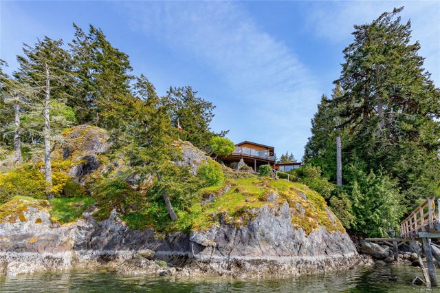 6510 Thornett Rd - Sk East Sooke Single Family Residence for Sale, 3 Bedrooms (1011787)