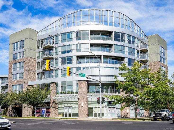 149 - 2745 Veterans Memorial Pkwy - La Mill Hill Condo Apartment for Sale, 3 Bedrooms (1012002)