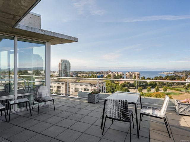 1205 - 160 Wilson St - VW Victoria West Condo Apartment for Sale, 2 Bedrooms (1012089)