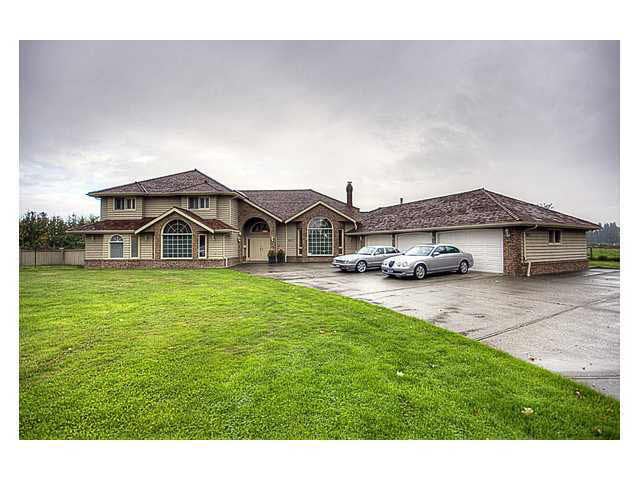 9871 Finn Road - Gilmore House with Acreage, 5 Bedrooms (V851497)