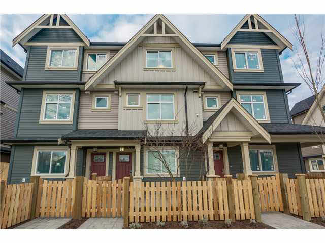 11 6033 Williams Road - Woodwards Townhouse, 3 Bedrooms (V1105599)