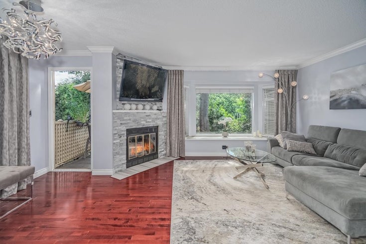 40 - 5740 Garrison Road - Riverdale RI Townhouse for Sale, 3 Bedrooms (R3036332)