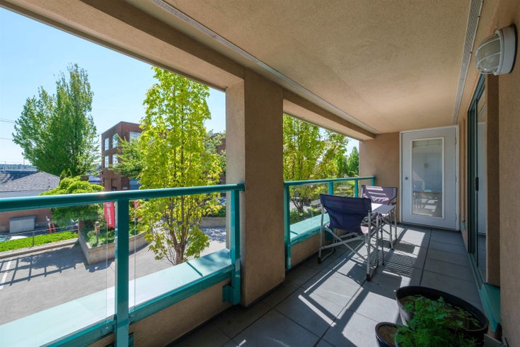 209 - 223 Mountain Highway - Lynnmour Apartment/Condo for Sale, 2 Bedrooms (R3006220)