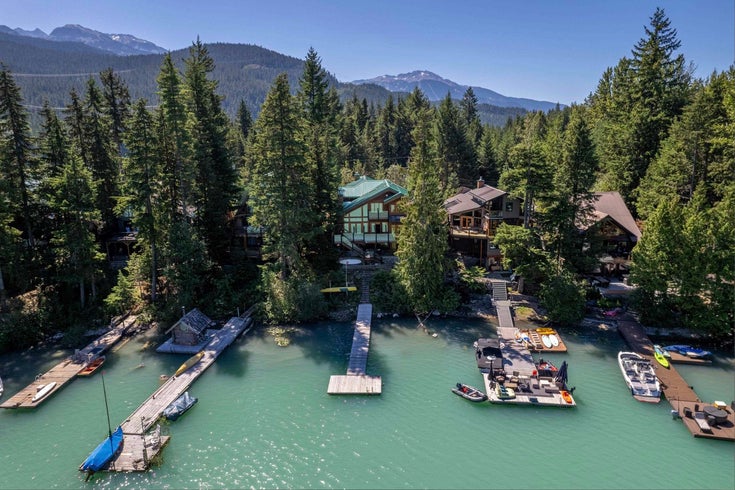 9297 Lakeshore Drive - Emerald Estates Single Family Residence for Sale, 4 Bedrooms (R3024347)