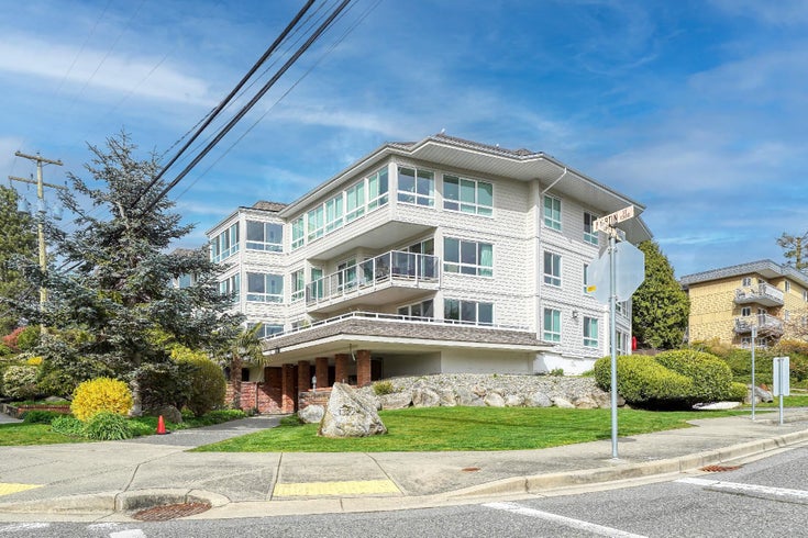 301 1322 MARTIN STREET - White Rock Apartment/Condo for sale, 2 Bedrooms (R2779201)