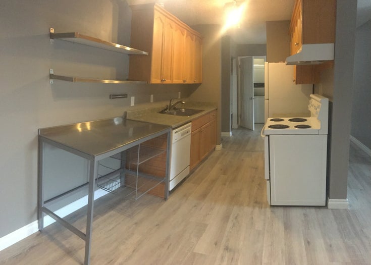 201 10631 105 Street - Central Mcdougall Lowrise Apartment for sale, 2 Bedrooms (E4206036)