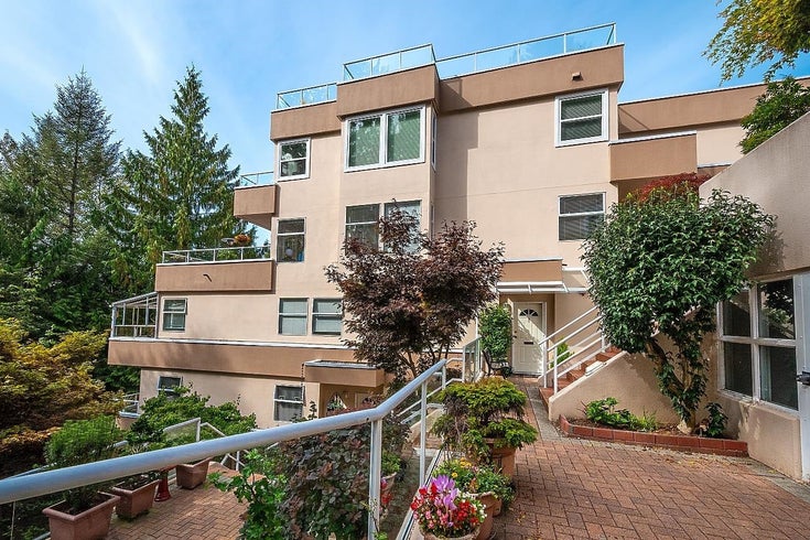 9 2425 EDGEMONT BOULEVARD - Mosquito Creek Townhouse for sale, 2 Bedrooms (R2619494)