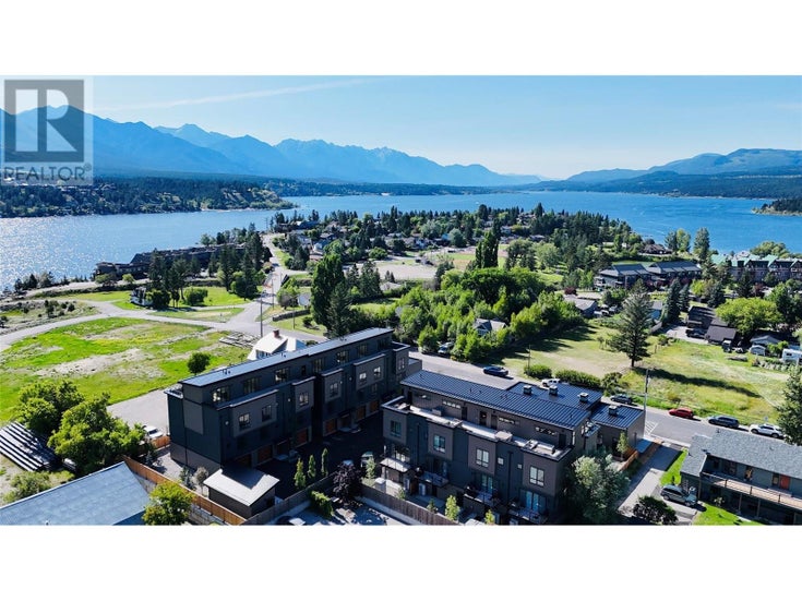 510 14TH Street Unit# 406 - Invermere Row / Townhouse for Sale, 3 Bedrooms (10330548)