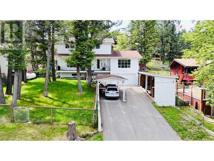 1410 10A Avenue - Invermere House for Sale, 4 Bedrooms (10354838)
