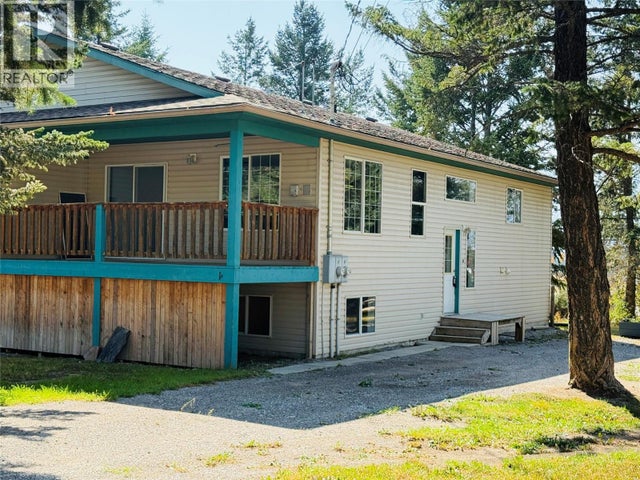 1B Wolf Crescent - Windermere Duplex for Sale, 4 Bedrooms (10363416)