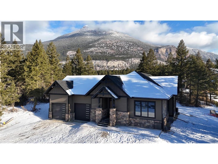 5072 Berland Bend Lot# 34 - Windermere House for Sale, 4 Bedrooms (10370493)