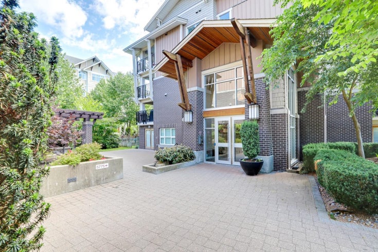 311 5775 IRMIN STREET - Metrotown Apartment/Condo for sale, 2 Bedrooms (R2800352)