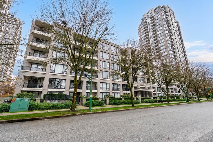 403 - 7138 Collier Street - Highgate Apartment/Condo for Sale, 2 Bedrooms (R3068856)