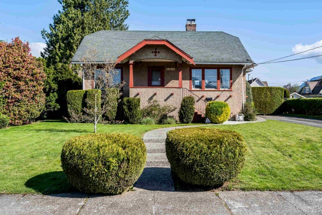 45833 Henderson Avenue - Chilliwack Proper West Single Family Residence for Sale, 4 Bedrooms (R2994065)