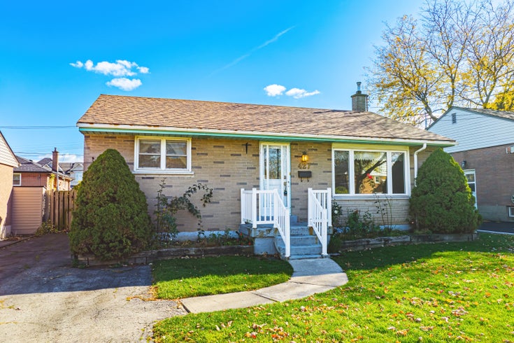 427 East 15th St, Hamilton - Hamilton Single Family, 3 Bedrooms (40673031)