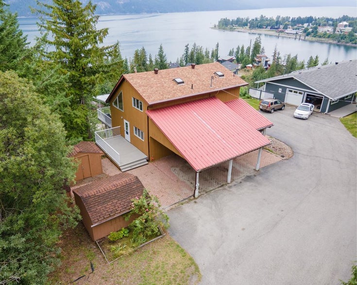513 LARCH DRIVE - Kaslo House for sale, 4 Bedrooms (2460747)