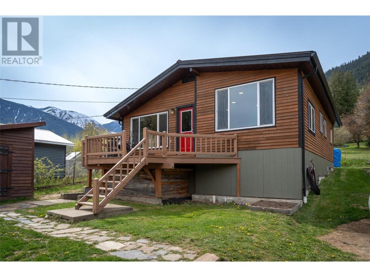 127 8TH North Street - Kaslo House for Sale, 2 Bedrooms (10337497)