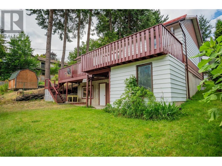 1518 Slocan Street - Nelson House for Sale, 4 Bedrooms (10357537)