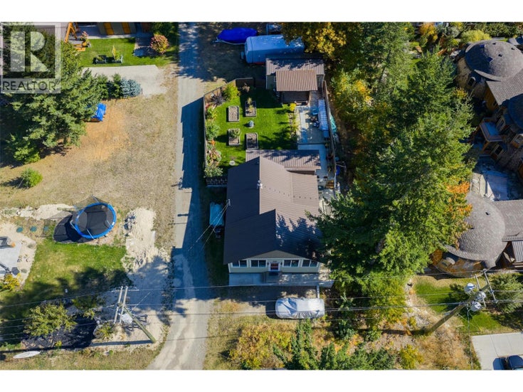 814 KOOTENAY Street - New Denver House for Sale, 2 Bedrooms (10365715)