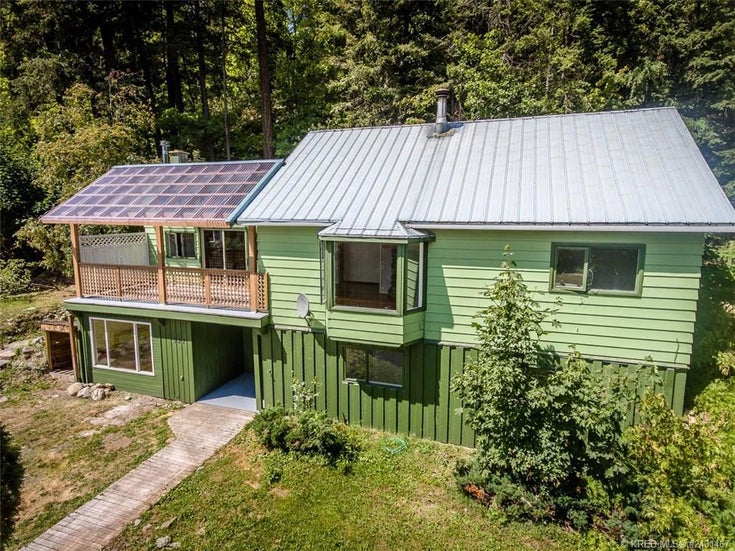 521 5th Street - Kaslo Single Family for sale, 4 Bedrooms (2431467)