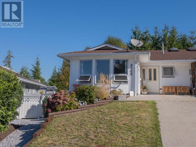 A-4068 SAVARY PLACE - Powell River Duplex for sale, 2 Bedrooms (15547)
