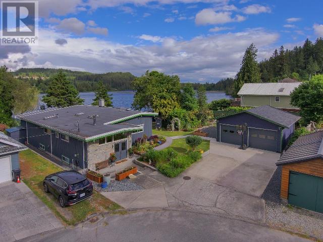 5732 HATFIELD PLACE - Powell River House for sale, 4 Bedrooms (16896)