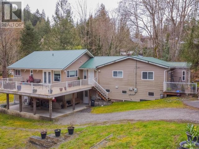 5930 MOWAT AVE - Powell River House for sale, 5 Bedrooms (17913)