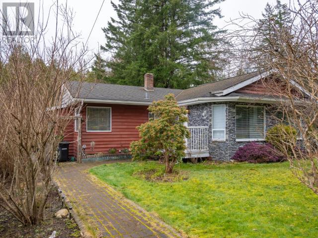 4900 QUEENS AVE - Powell River House for Sale, 3 Bedrooms (18736)