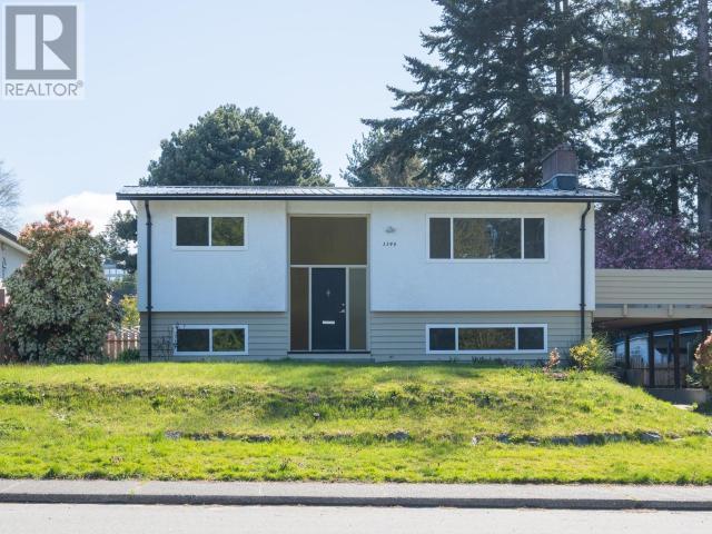 3390 JOYCE AVE - Powell River House for Sale, 4 Bedrooms (18915)
