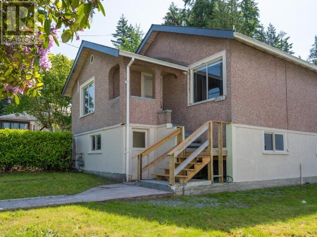 6812 CRANBERRY STREET - Powell River House for Sale, 5 Bedrooms (19035)