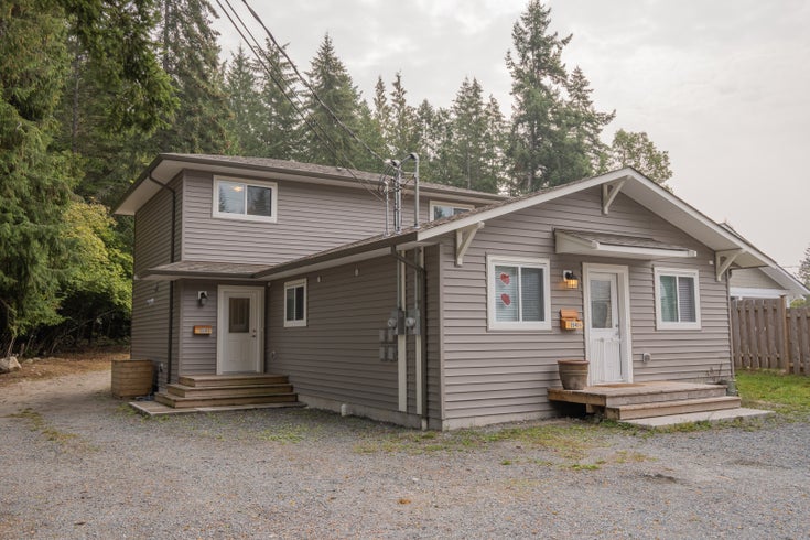 5540 NELSON AVE - Powell River Single Family, 5 Bedrooms (15335)