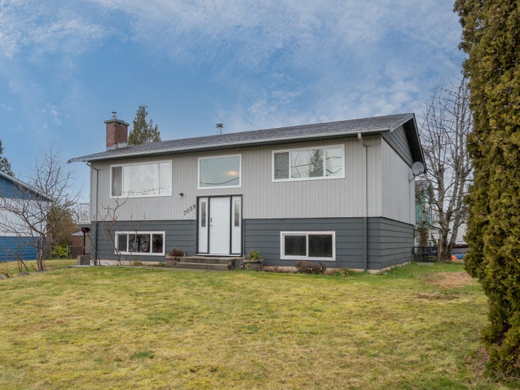 7059 Oliver Street - Powell River Single Family for sale, 4 Bedrooms (16382)