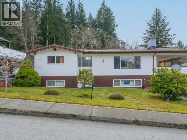 6184 COLUMBIA STREET - Powell River House for Sale, 4 Bedrooms (19600)
