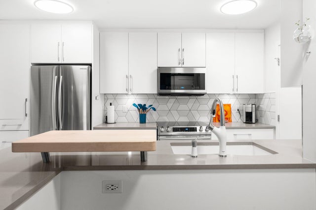 108 - 1710 W 13th Avenue - Fairview VW Apartment/Condo for Sale, 2 Bedrooms (R2992056)