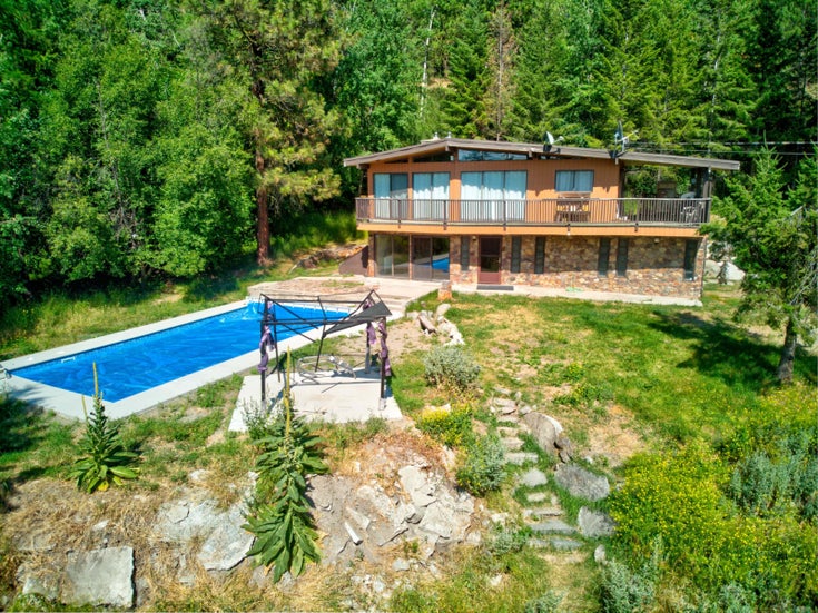 135 Hewitt Road - Osoyoos House/Single Family for sale, 3 Bedrooms (184970)