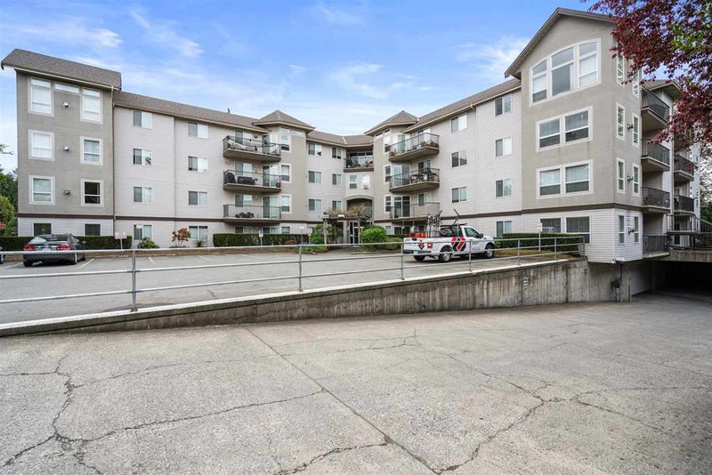 209 33480 GEORGE FERGUSON WAY - Central Abbotsford Apartment/Condo for sale, 2 Bedrooms (R2574815) #1