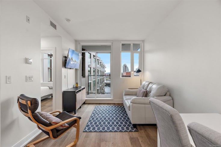 807 - 1628 Store St - Vi Downtown Condo Apartment for Sale, 1 Bedroom (992477)