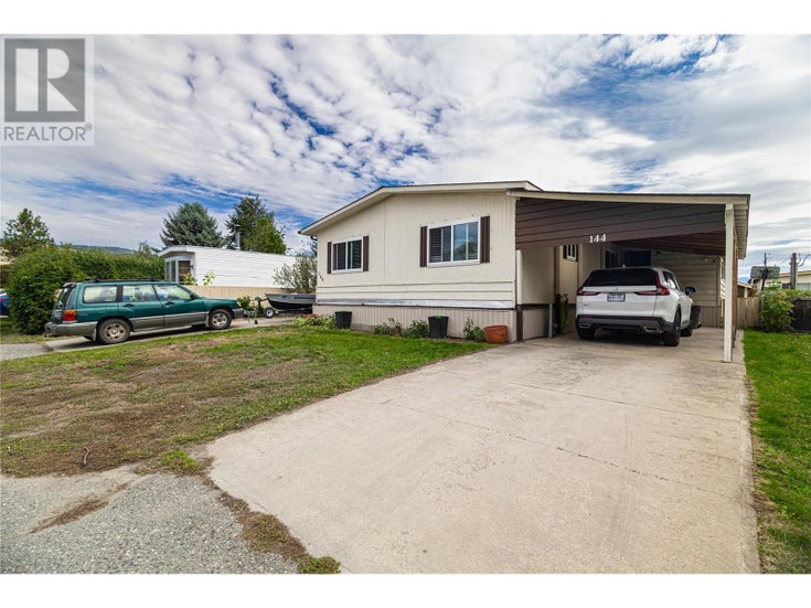 715 Beaver Lake Road Unit# 144 - Kelowna Manufactured Home for sale, 3 Bedrooms (10325794)