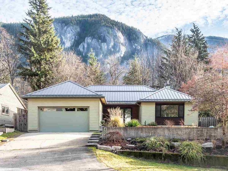 40049 Plateau Drive - Plateau Single Family Residence, 2 Bedrooms (R2421477)