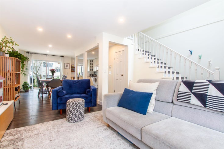 3 38468 WILSON CRESCENT - Dentville Townhouse, 3 Bedrooms (R2863206)